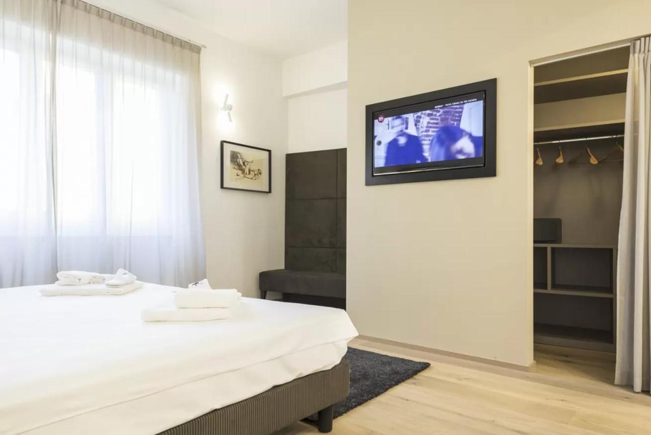 Italianway - Vittorio Emanuele 15 Apartment Milan Bagian luar foto